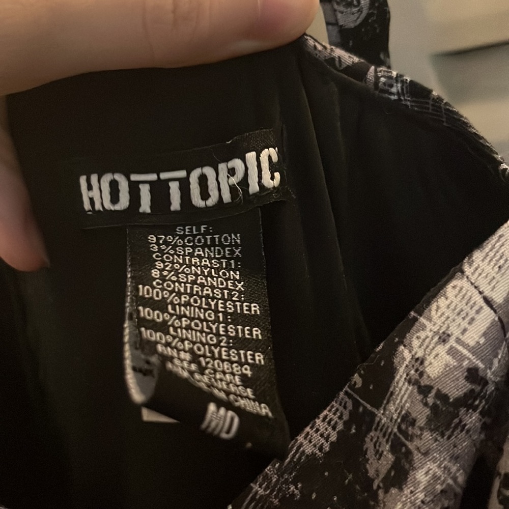Hot Topic Music Note Dress - Picture 4 of 4